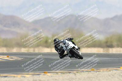 media/Apr-20-2025-CVMA (Sun) [[39090e8767]]/Race 9-Formula LW Twins Shootout/